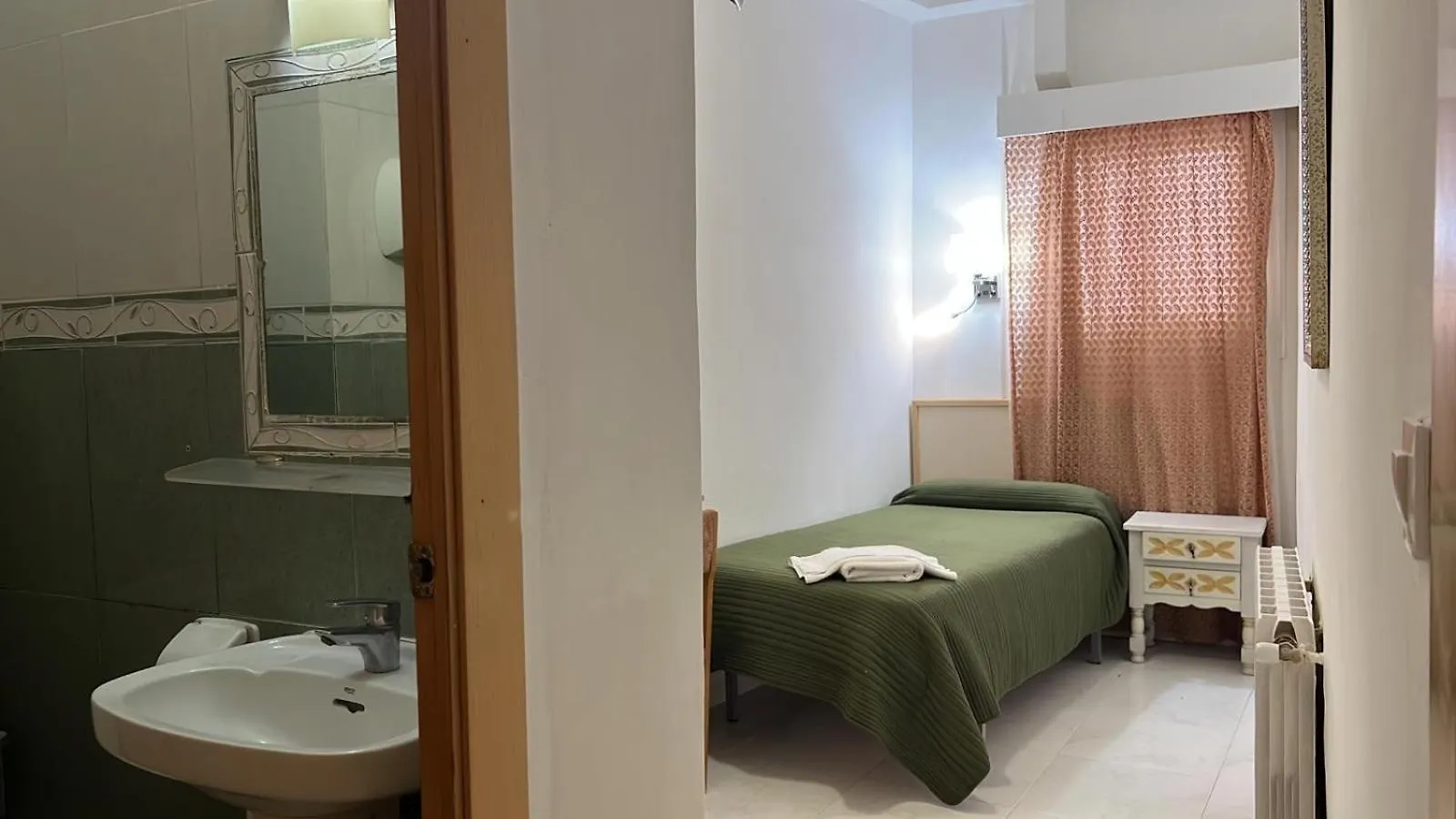 Hostal Alhambra Tarragona
